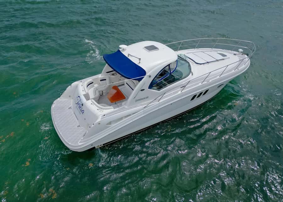 Fort Lauderdale: Private Yacht Cruise - Leaving from Dock B at the marina