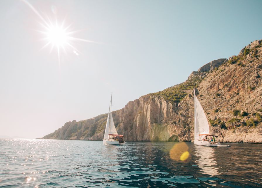From Hvar: Boat Tour to Pakleni Islands on a Comfort Yacht - What to bring, and what you can leave behind
