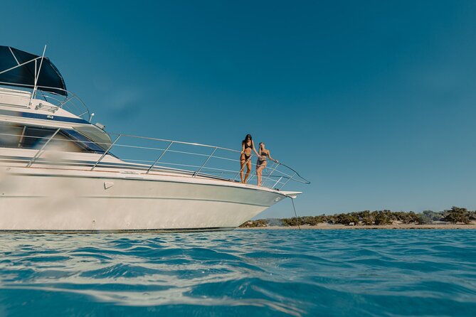 From Ierapetra: Day Cruise with Luxury Yacht to Chrissi island - How the Six Hours Unfold