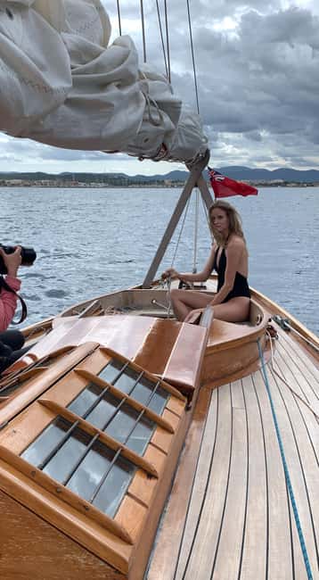From Port Grimaud: Half-Day Classic Yacht Sailing Experience - What The Private Group Format Means