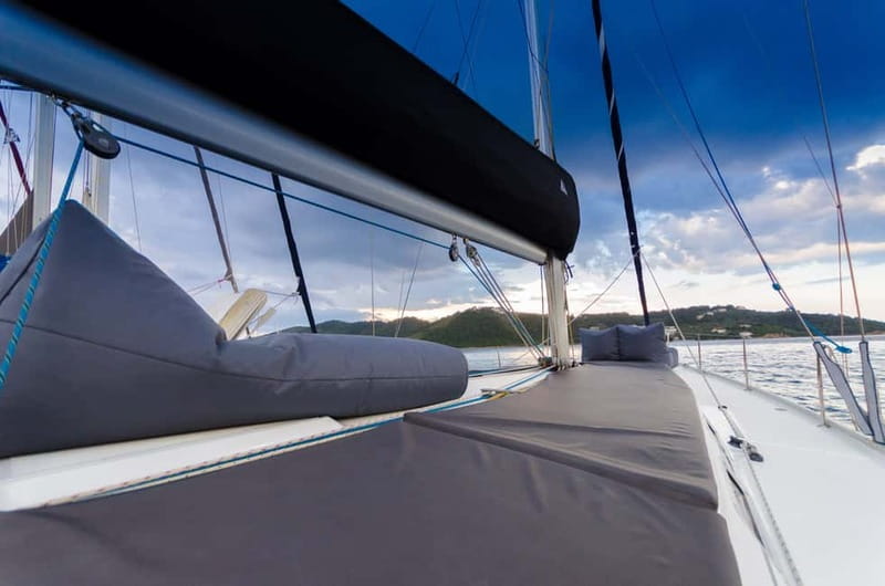 From Skiathos Marina: Yacht Sailing Day Trip with Lunch - Lunch in Neo Klima at a Greek taverna
