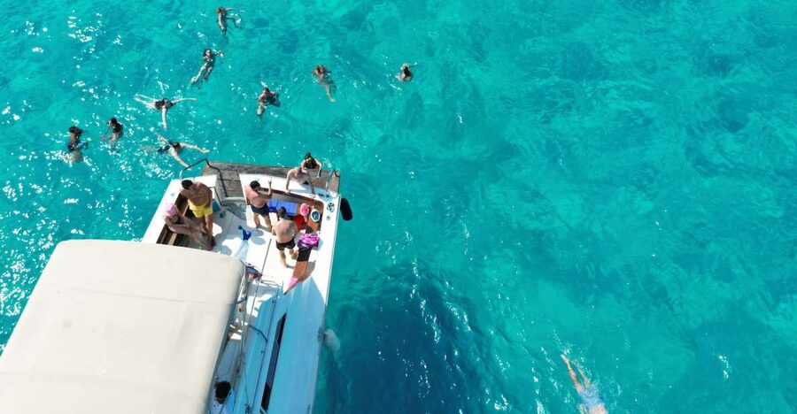 From Trapani: Favignana and Levanzo Yacht Tour with Stops - Who will enjoy this yacht trip most