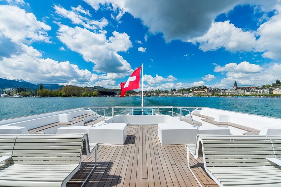 From Zurich: Day Trip to Lucerne with Optional Yacht Cruise - Museums, modern architecture, and indoor choices