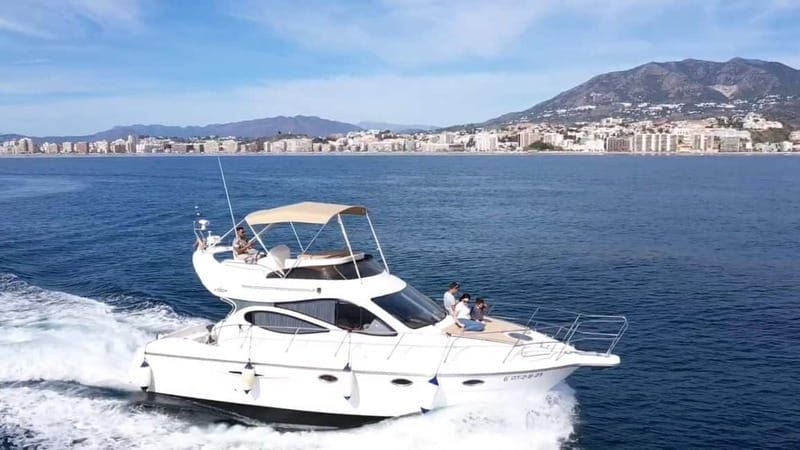 Fuengirola : 2 hours LUXURY Yacht Dolphin Trip DRINKS SNACKS - Following the Costa del Sol coast