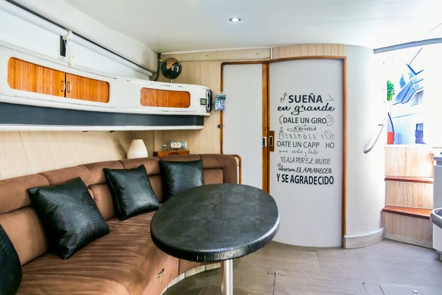 Fuengirola: Dolphin Watching by Yacht with Snacks and Drinks - Comfort, access, and practical limits