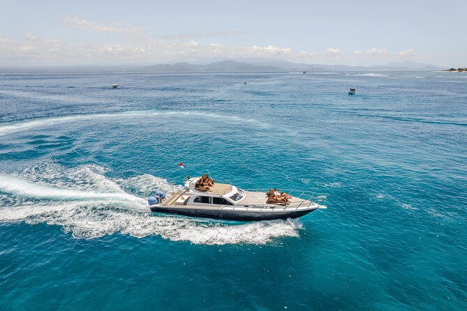Full Day Nusa Penida by Honey Milk Yacht 13 meters - A quick crossing from Bali to Nusa Penida