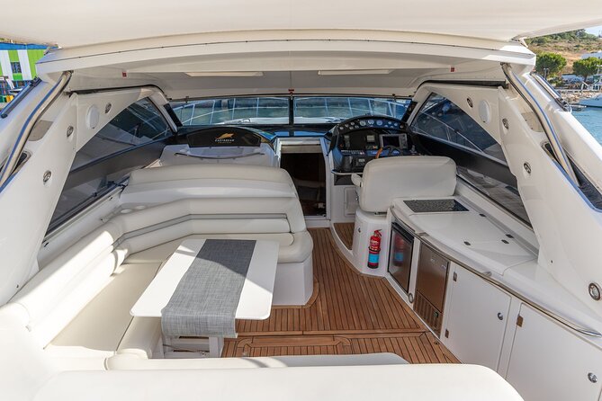 Full-Day Private Cruise in the Algarve Coast by Luxury Yacht - Beaches and cliffs from the water