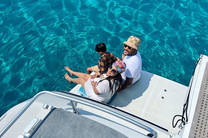 Full Day Private Yacht Charter on our Pershing 40 in Saint Tropez - What is included on the Pershing 40