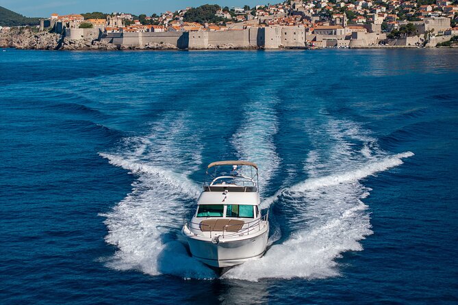 Full-Day Private Yacht Tour to the Elafiti Islands - The private format and group value