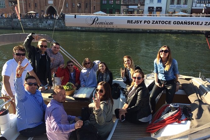 Gdańsk: Motlawa and Port yacht cruise with Welcome Drink - The port cranes, quays, and dry docks