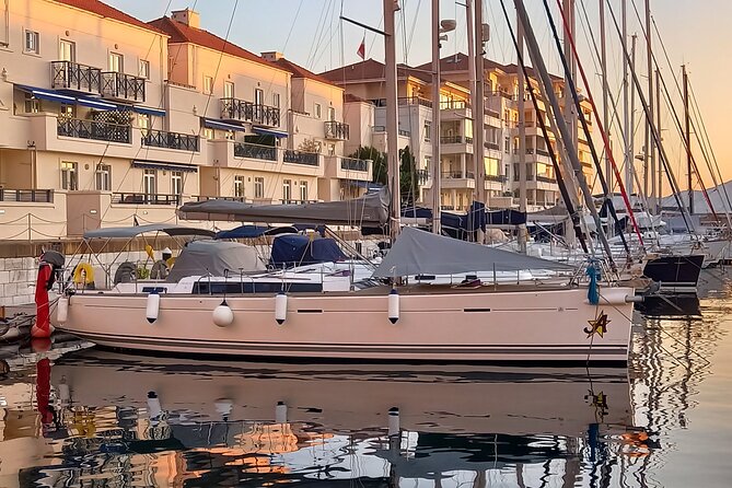 Half day charter on private sailing yacht in Gibraltar - What the private price really means