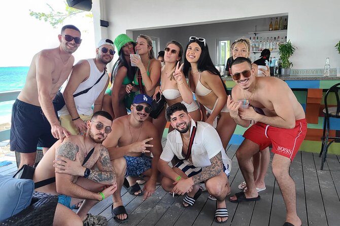Half-Day Private Rose Island Party Yacht Getaway - What the harbor cruise adds