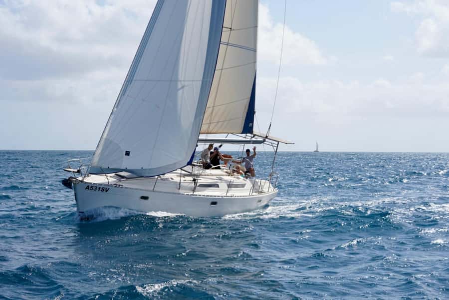 Half-Day Sailing Yacht Adventure in Sal Island - 3 hours - Why the small group changes the mood