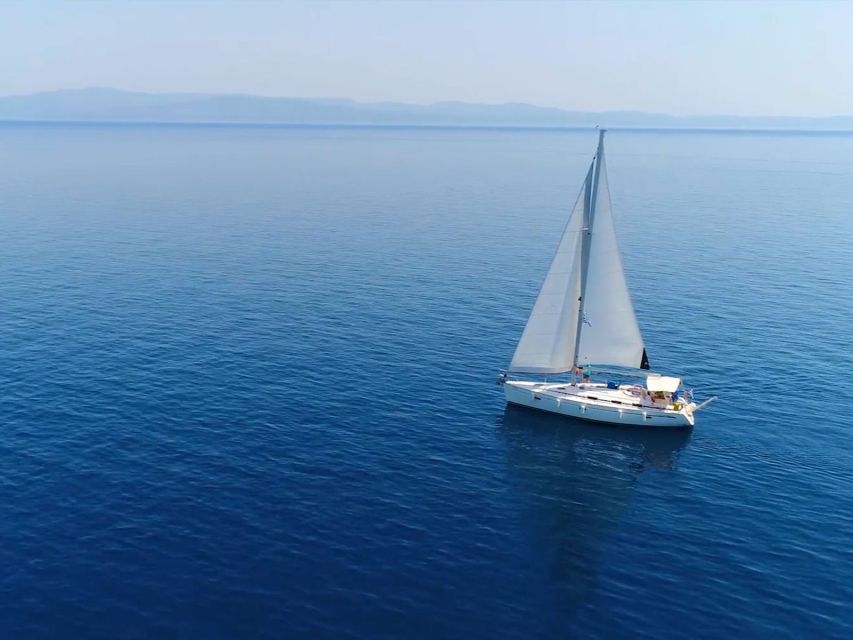 Halkidiki: Private Sailing Yacht Cruise Swim in Blue Waters - FAQ