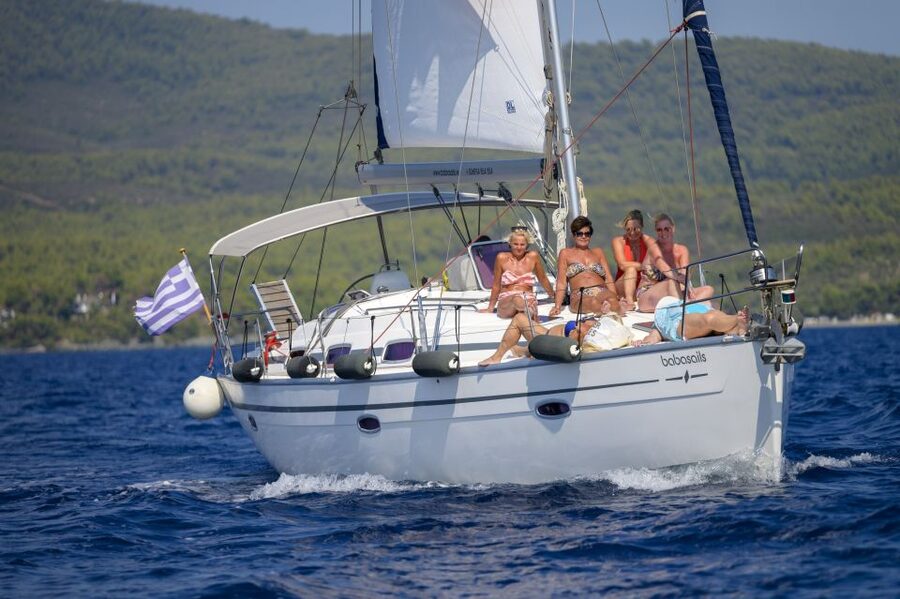 Halkidiki: Private Sailing Yacht Cruise Swim in Blue Waters - Should you book the Halkidiki private yacht cruise?