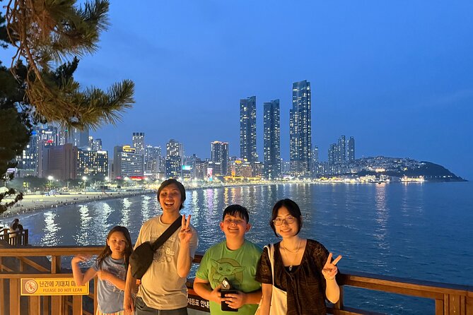 Happy^^ Busan Night Yacht Tour (Private Group Max6) - A private minivan makes the route practical