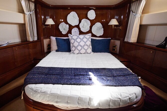 Heather Nikki 80 ft Italian Azimut Yacht Rental - Food planned around your group