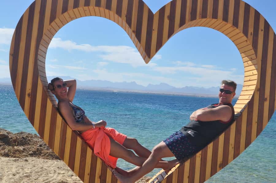 Hurghada: Elegance Yacht Cruise To Orange bay Island W lunch - Parasailing adds a short burst of adventure