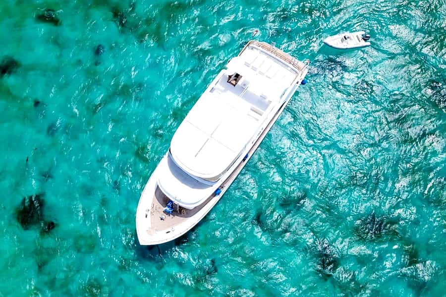 Hurghada: Luxury Private Yacht Trip with Lunch & Activities - Key points to know before booking