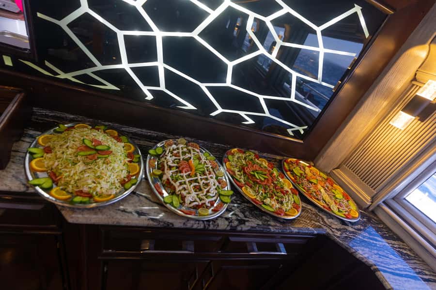 Hurghada: Luxury Private Yacht Trip with Lunch & Activities - Lunch with seafood, BBQ, and fresh juice