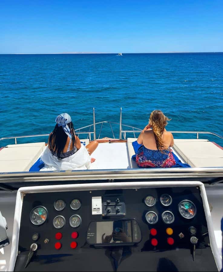 Hurghada: Luxury Yacht Trip with Personal Crew and Chef - Snorkeling with Shero, Mano, and the crew