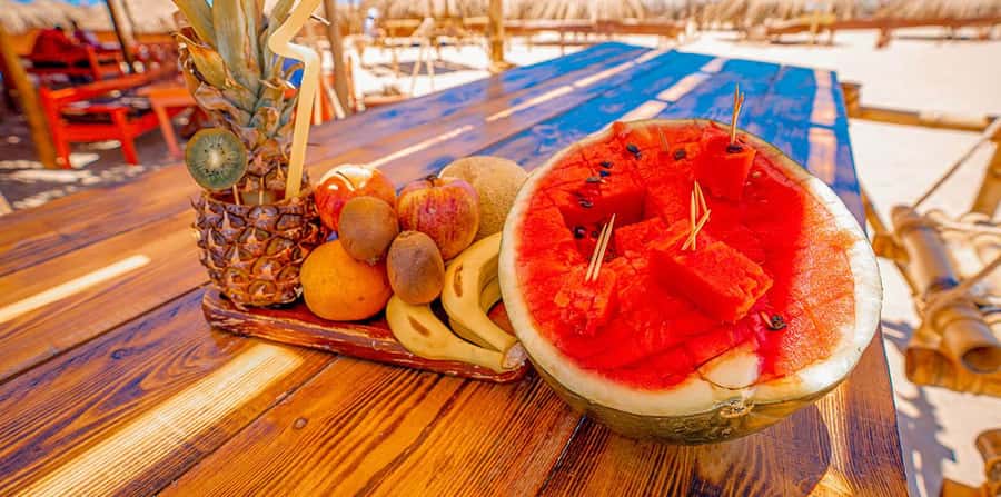 Hurghada: Paradise Island Yacht Cruise, Lunch & Snorkeling - What to pack and what to leave behind