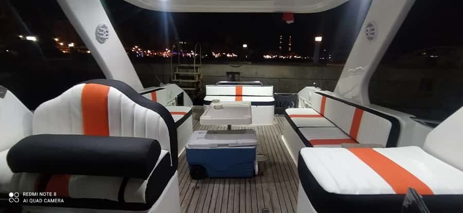 Hurghada: Private Dinner and Sunset Yacht Cruise - From your hotel to Hurghada Marina