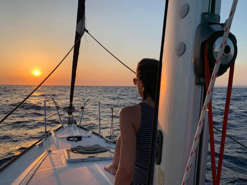 Hvar: Romantic Sunset Sailing Experience On A Comfort Yacht - Key points at a glance
