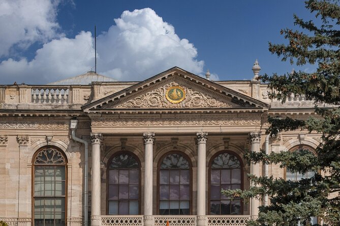 Imperial Splendor: Dolmabahce Palace & Bosphorus Yacht Cruise - Rumelihisarı and the narrowest part of the Bosphorus
