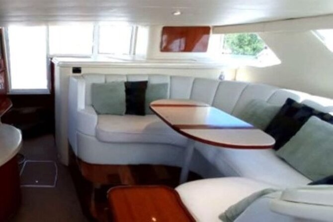 Isla Mujeres snorkeling tour on Exclusive 46ft Yacht in Cancun - Choosing between two, four, and six hours