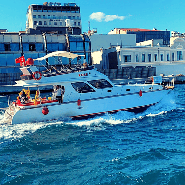 İstanbul: Bosphorus Private Yacht Cruise with Tea and Coffee - Who will get the most from this cruise
