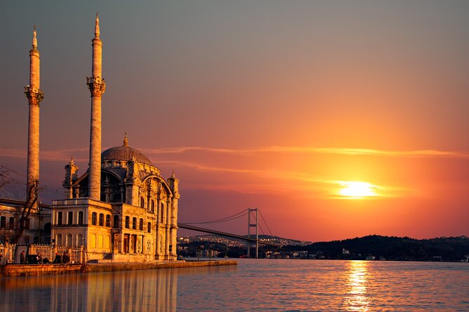 Istanbul Bosphorus Sunset Yacht Cruise with Snack and Refreshment - Kanlıca and the Asian-side view