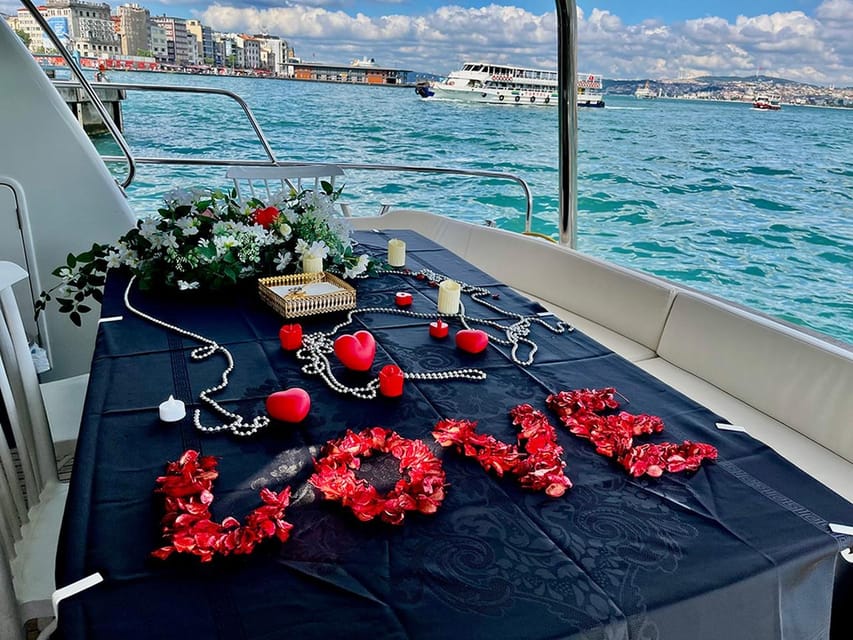 Istanbul: Bosphorus Yacht Cruise at Sunset with Snacks - What the guide adds to the view