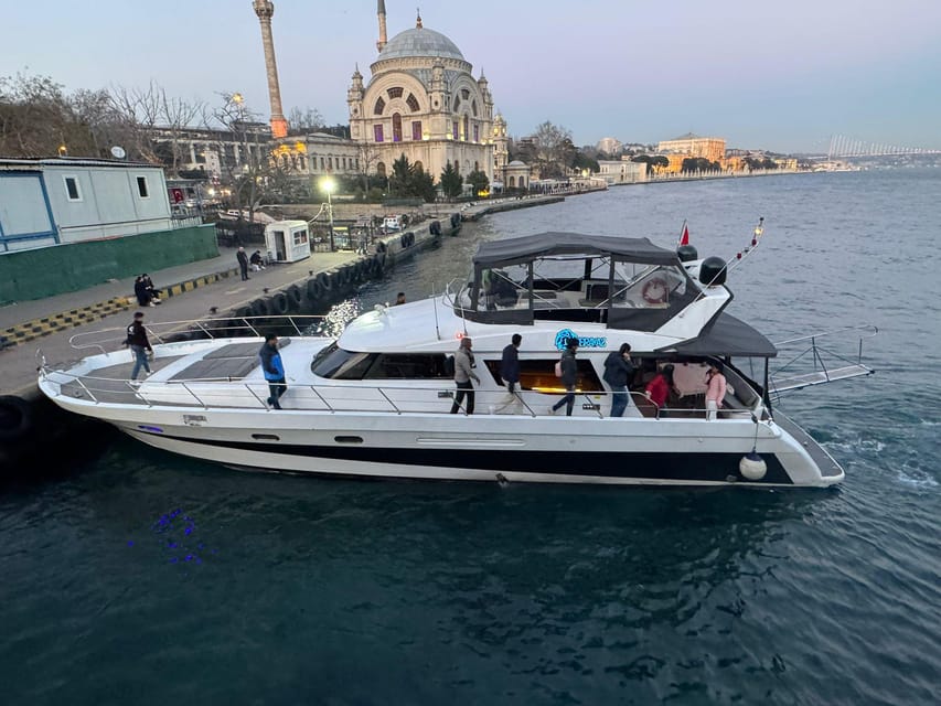 Istanbul: Daytime Bosphorus Yacht Cruise with Fruit & Snacks - Kuzguncuk and the Maiden’s Tower