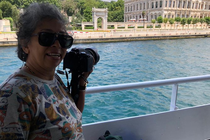 Istanbul Morning Tour: Bosphorus Yacht Cruise with Asia Stop - Ortakoy, a relaxed first shore stop