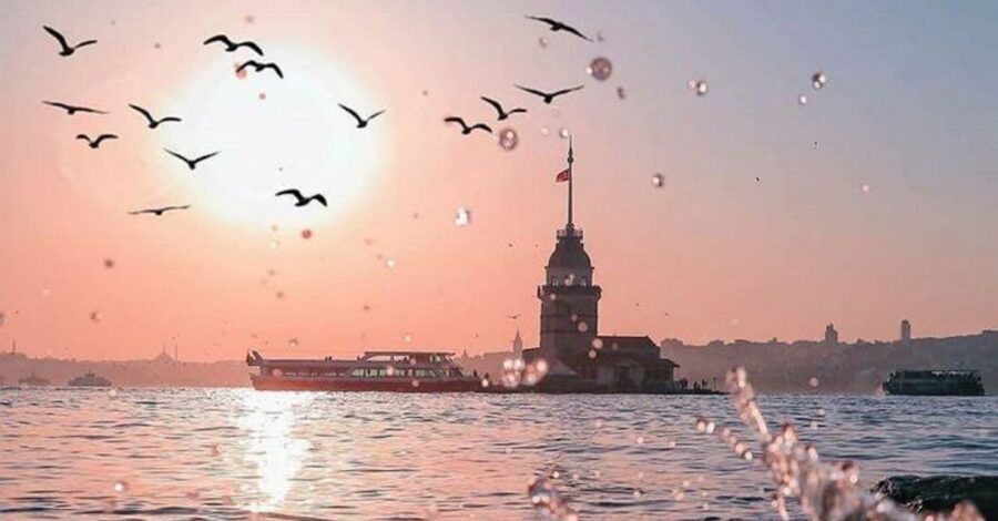 Istanbul: Private Bosphorus Cruise By Luxury Yacht - Key points at a glance