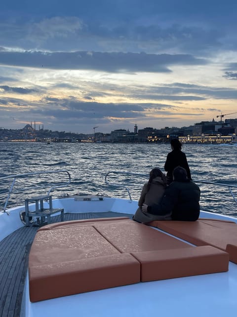 Istanbul: Private Bosphorus Cruise on Luxury Yacht - Should you book this Istanbul yacht cruise?