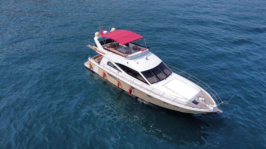 Istanbul: Private Bosphorus Strait Sightseeing Yacht Cruise - Key points to know before booking