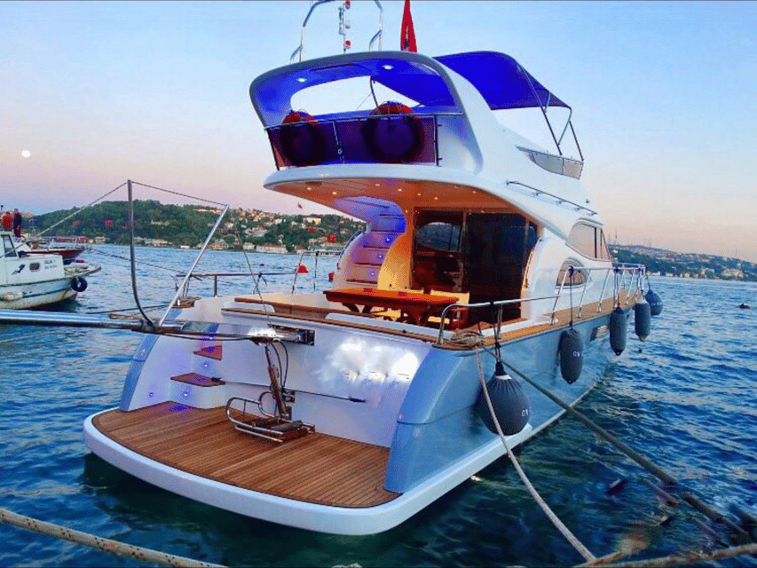 Istanbul: Private Bosphorus Tour On Luxury Yacht - Key points to know before booking