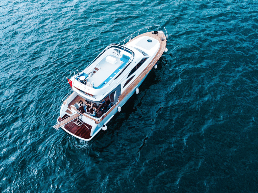 Istanbul: Private Bosphorus Tour On Luxury Yacht - Bebek and the northern European shore
