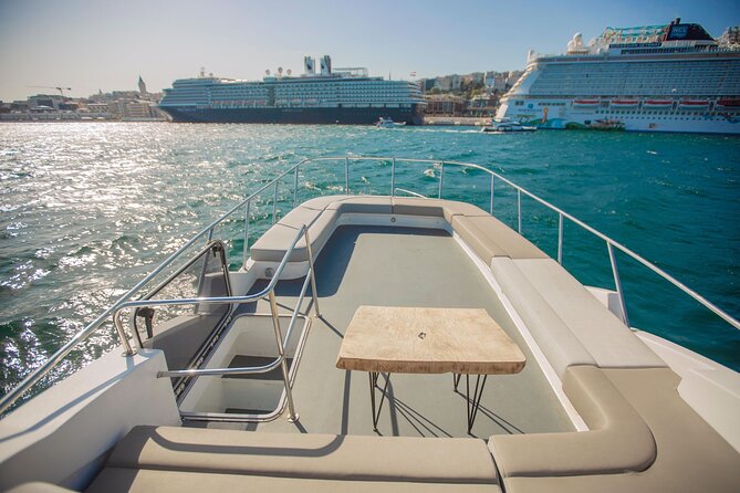 Istanbul Private Luxury Yacht on Bosphorus 14 mt 46feet - Why a private yacht changes the Bosphorus experience