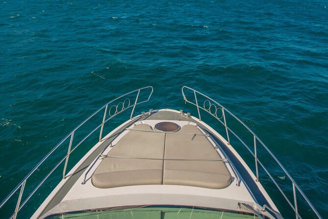Istanbul Private Luxury Yacht on Bosphorus 14 mt 46feet - Maiden’s Tower and Sarayburnu