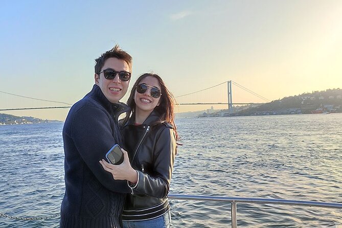 Istanbul Sunset Cruise With Luxury Yacht On Bosphorus - The European shore: palaces, mosques, and bridges