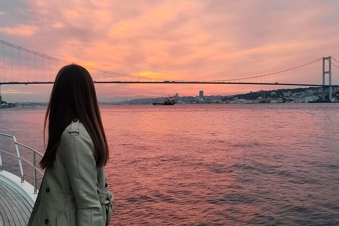 Istanbul Sunset Cruise With Luxury Yacht On Bosphorus - What the luxury yacht setup means
