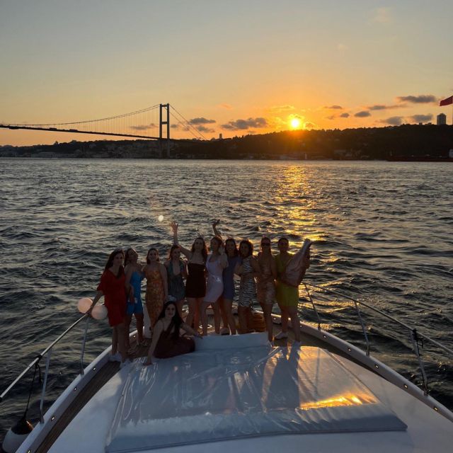 Istanbul: Sunset or Day Small-Group Yacht Cruise with Snacks - Ortakoy, the bridge, and Bebek