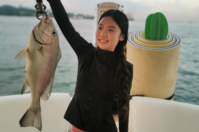 Join-in Yacht Fishing at the Southern Islands of Singapore - Stop 2: The Southern Islands and offshore fishing