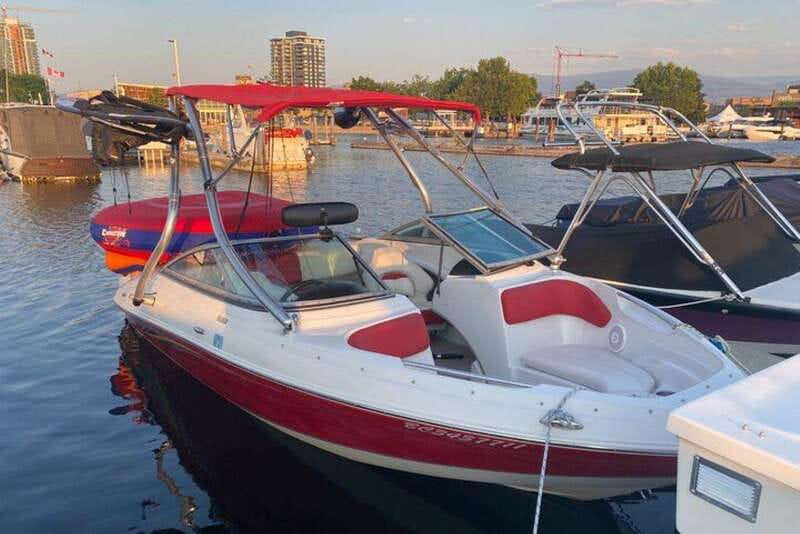 Kelowna: Tiki Party Yacht Rental - The BBQ and bar need careful planning