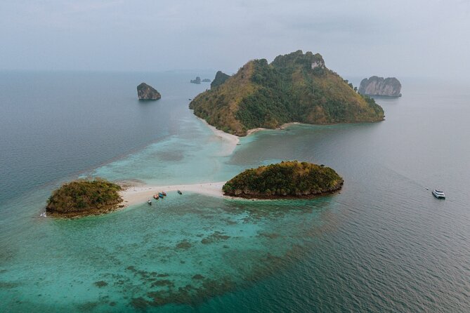 Krabi: 4 Island Luxury Yacht with Snorkelling & Clear Kayaking - The sunset option and included dinner