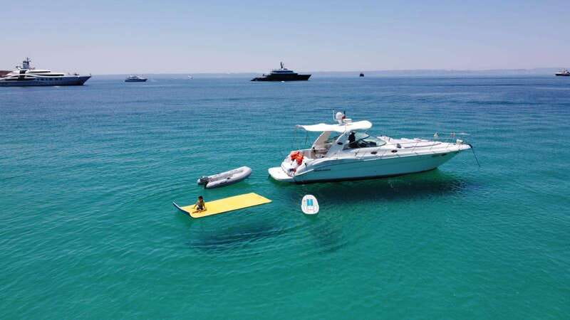 La Paz: Balandra Beach Luxury Yacht Charter Cruise - Balandra Beach, Mushroom Rock, and lunch