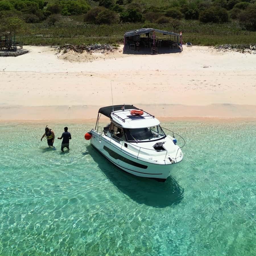 Labuan Bajo: Private Yacht Komodo Islands & Manta Snorkel - The long ride back to Labuan Bajo